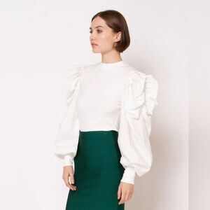 NWT Gracia puff sleeve top